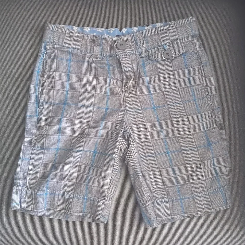 Faded glory size 6 girls shorts plaid gray/blue